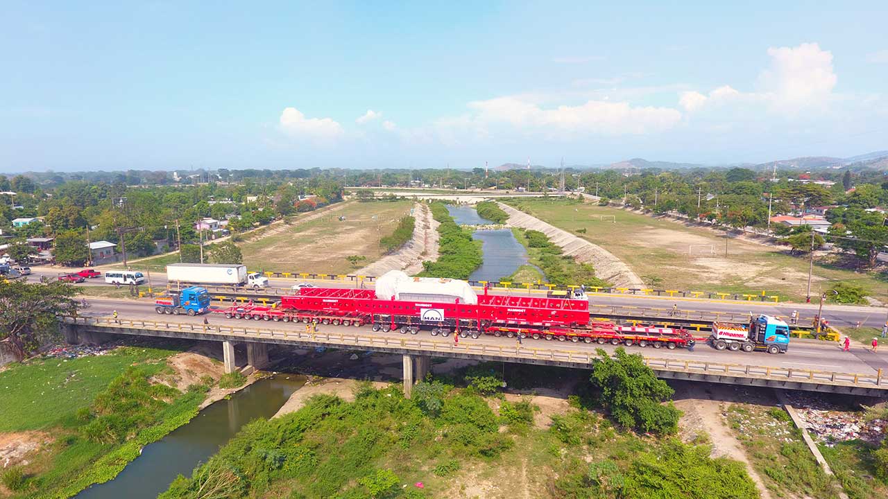 Heavy transport coordination on bridge infrastructure project