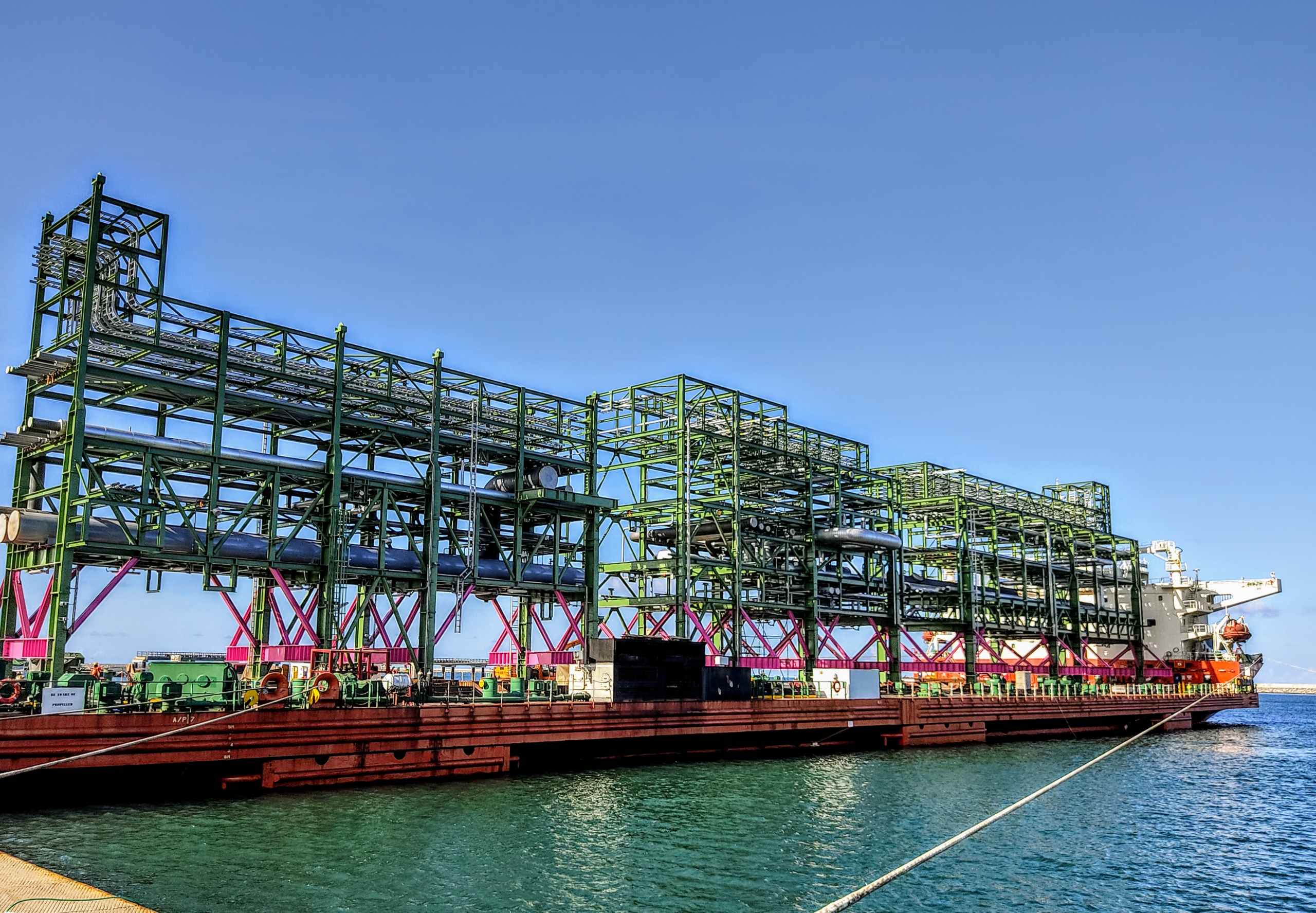 Industrial project cargo and lifting operation